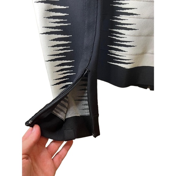 Herve Leger HYD4G309 Black White Bandage Zipper Sleeve Zip Up Sweater Large - Picture 13 of 14